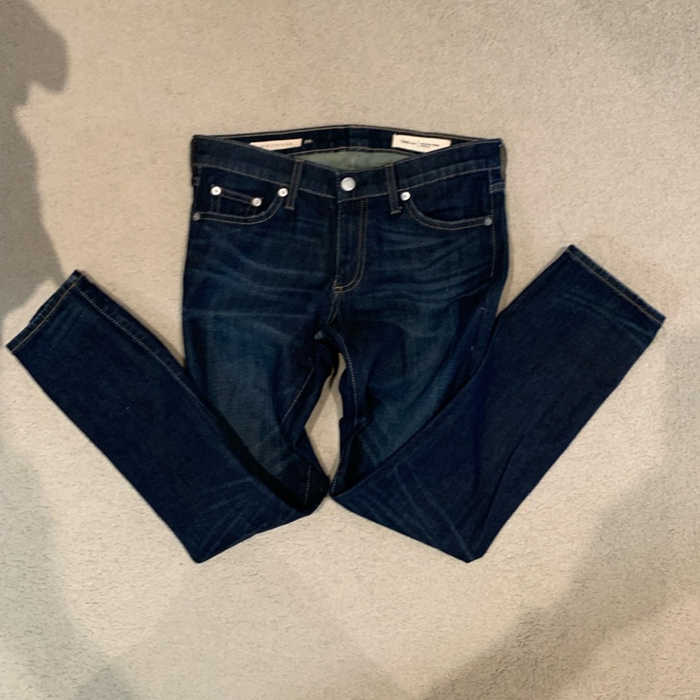 NWT Gap Selvedge Jeans. SIZE 25R